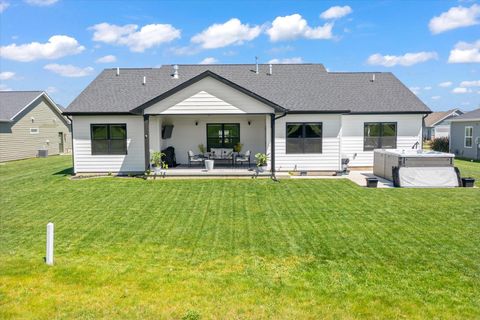 Tiny photo for 2817 E Stone Creek Boulevard, Urbana, IL 61802 (MLS # 12609289)