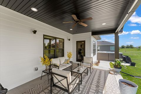 Tiny photo for 2817 E Stone Creek Boulevard, Urbana, IL 61802 (MLS # 12609289)