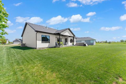 Tiny photo for 2817 E Stone Creek Boulevard, Urbana, IL 61802 (MLS # 12609289)