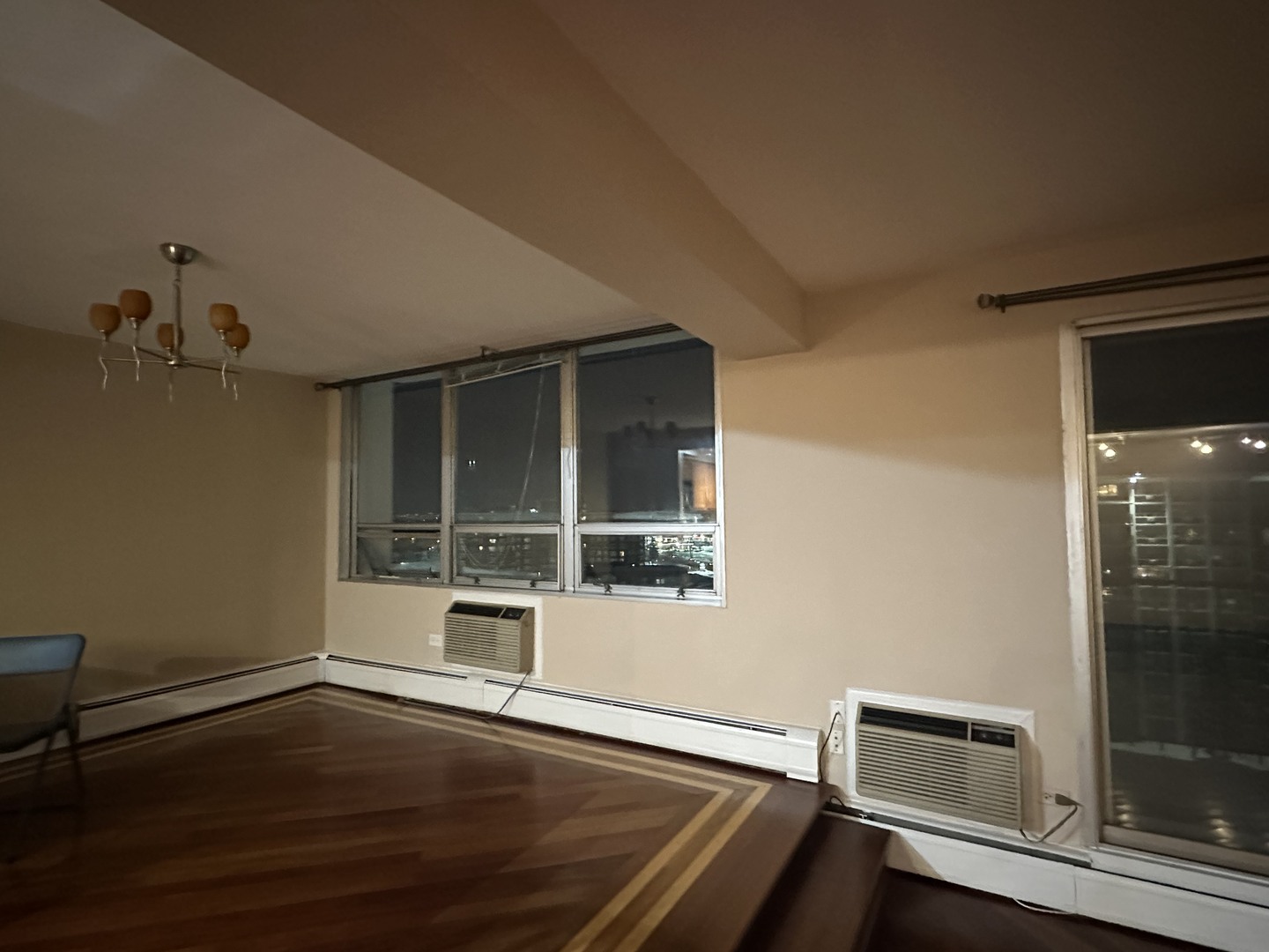 8809 W Golf Road 11F