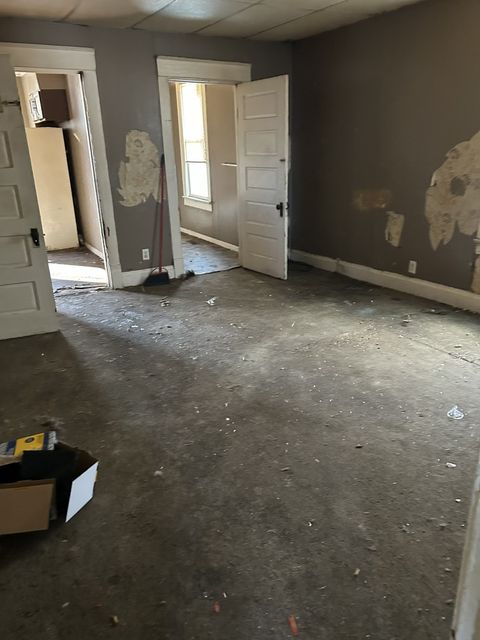 Tiny photo for 1619 S Faraday Avenue, Peoria, IL 61605 (MLS # 12566742)