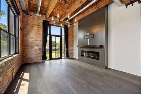 Tiny photo for 1600 S Jefferson Street #201, Chicago, IL 60616 (MLS # 12669010)
