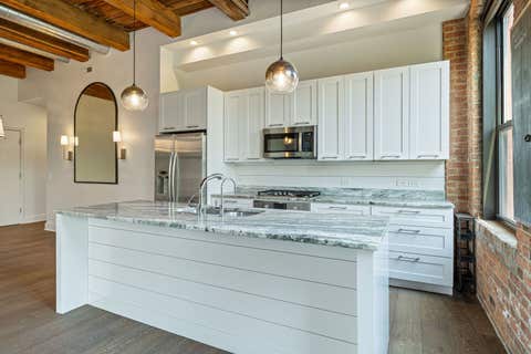 Tiny photo for 1600 S Jefferson Street #201, Chicago, IL 60616 (MLS # 12669010)