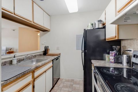 Tiny photo for 208 Glengarry Drive #301, Bloomingdale, IL 60108 (MLS # 12611030)