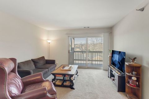 Tiny photo for 208 Glengarry Drive #301, Bloomingdale, IL 60108 (MLS # 12611030)