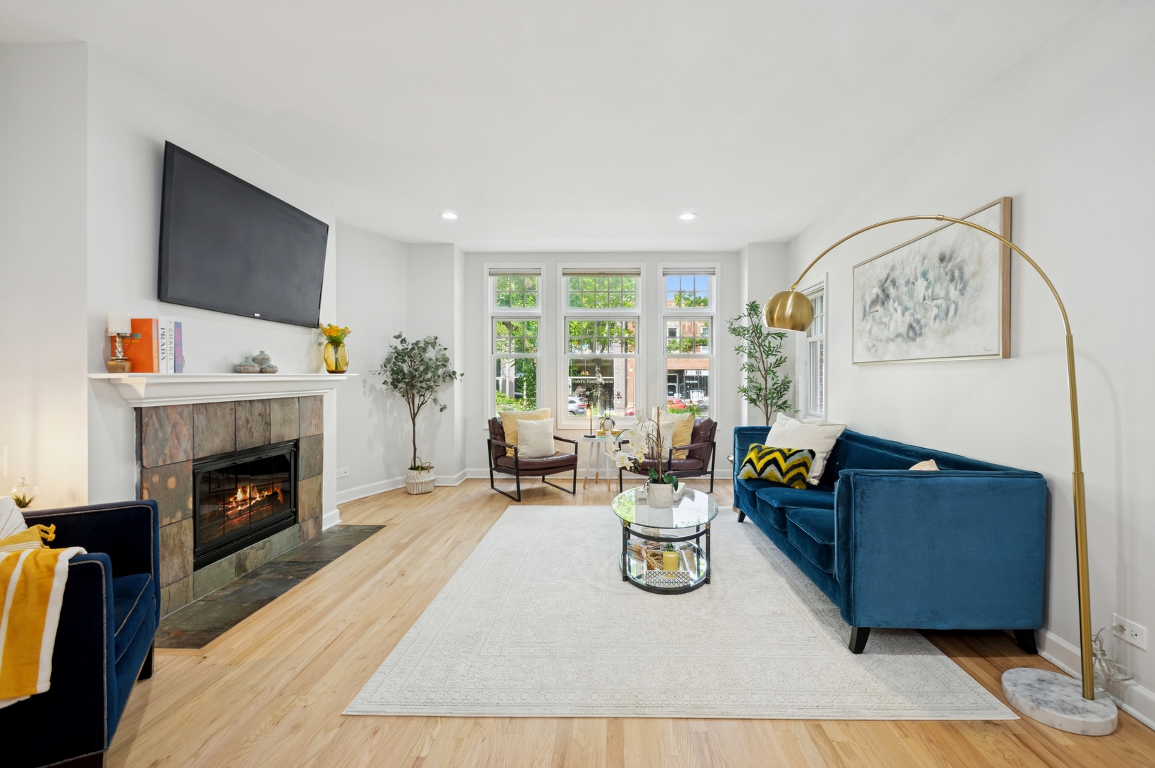 3835 N Ashland Avenue 1N