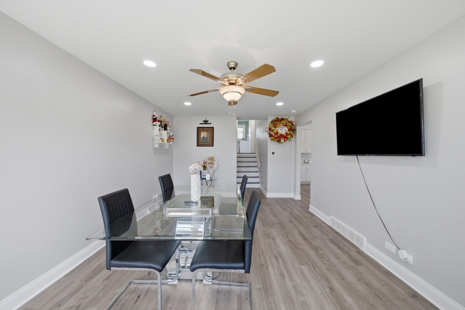 4228 W 127th Street