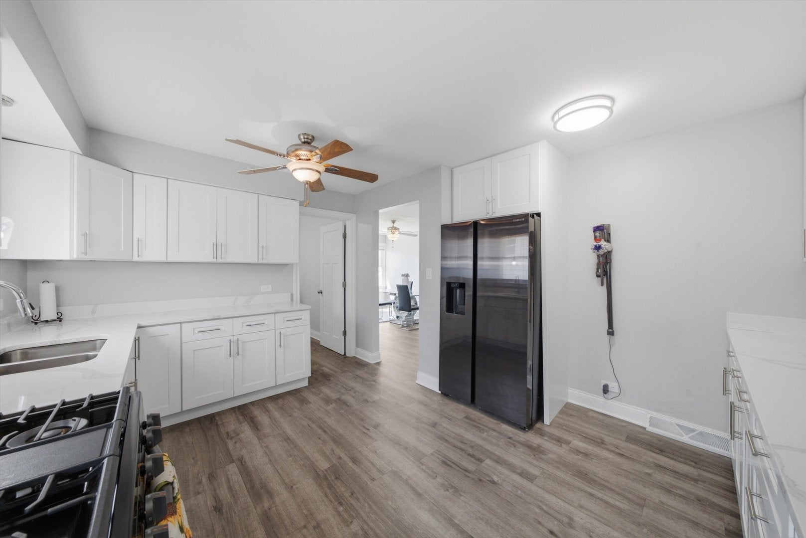 4228 W 127th Street