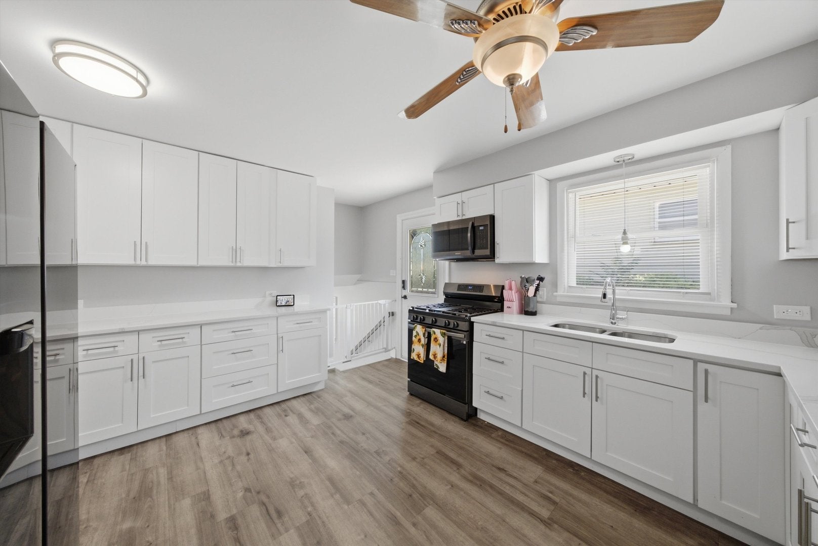 4228 W 127th Street