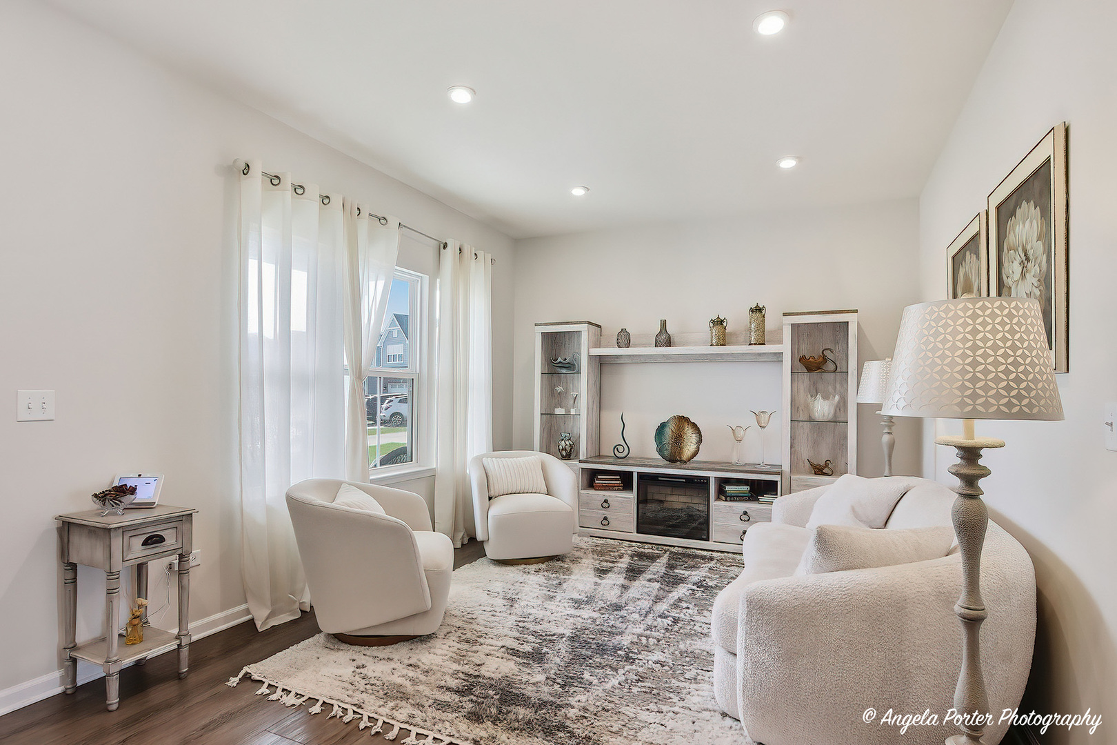 7443 Alexandra Lane