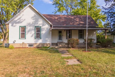 Tiny photo for 31439 Second Street, Chenoa, IL 61726 (MLS # 12493573)
