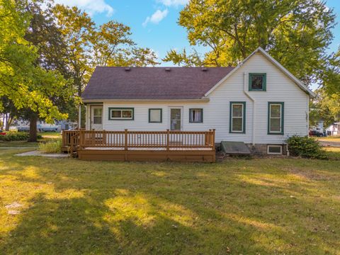 Tiny photo for 31439 Second Street, Chenoa, IL 61726 (MLS # 12493573)