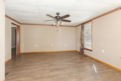 Tiny photo for 31439 Second Street, Chenoa, IL 61726 (MLS # 12493573)