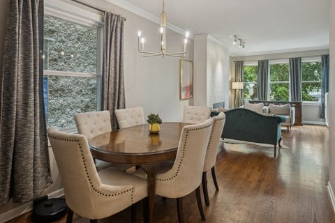 Tiny photo for 1329 N Mohawk Street #1, Chicago, IL 60610 (MLS # 12494644)