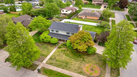Tiny photo for 3212 Burr Oaks Drive, Joliet, IL 60431 (MLS # 12632807)