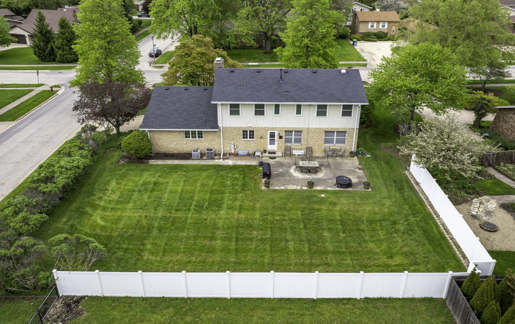 3212 Burr Oaks Drive