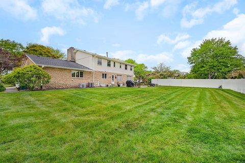 Tiny photo for 3212 Burr Oaks Drive, Joliet, IL 60431 (MLS # 12632807)