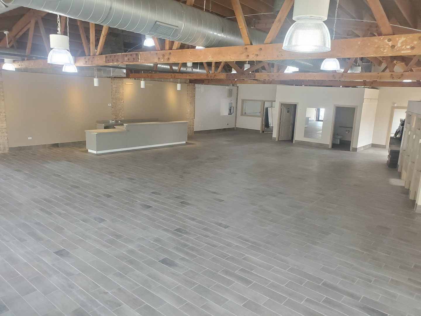 7055 W Higgins Avenue