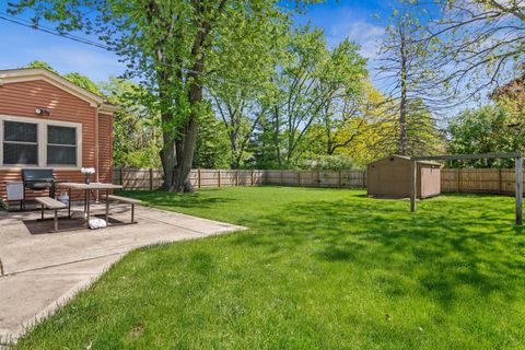 Tiny photo for 1218 S 7th Street, St. Charles, IL 60174 (MLS # 12495946)