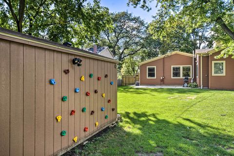 Tiny photo for 1218 S 7th Street, St. Charles, IL 60174 (MLS # 12495946)
