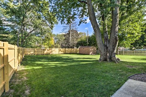 Tiny photo for 1218 S 7th Street, St. Charles, IL 60174 (MLS # 12495946)