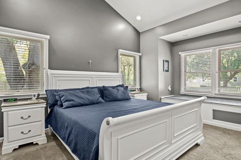 Tiny photo for 1218 S 7th Street, St. Charles, IL 60174 (MLS # 12495946)