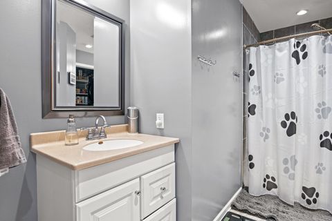 Tiny photo for 1218 S 7th Street, St. Charles, IL 60174 (MLS # 12495946)