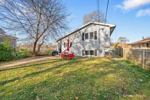 Tiny photo for 2703 21st Street, Zion, IL 60099 (MLS # 12516760)