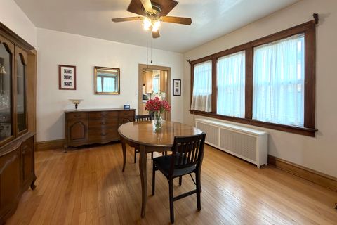 Tiny photo for 118 S william Street, Mount Prospect, IL 60056 (MLS # 12514379)