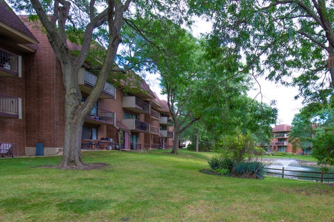 Tiny photo for 211 E JANATA Avenue #3B, Lombard, IL 60148 (MLS # 12768854)
