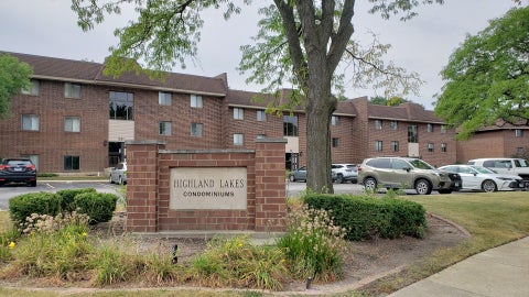 Photo of 211 E JANATA Avenue #3B, Lombard, IL 60148 (MLS # 12768854)