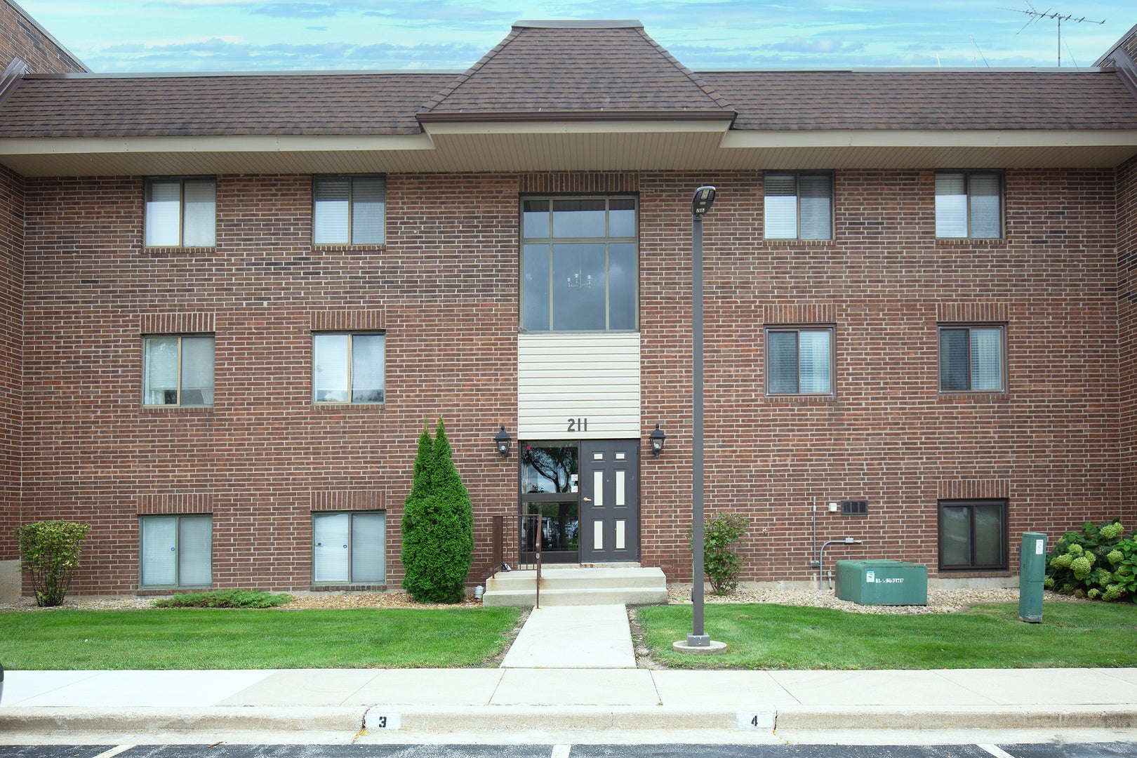 211 E JANATA Avenue 3B