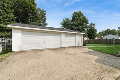 Tiny photo for 10808 N Woodstock Street, Huntley, IL 60142 (MLS # 12732683)