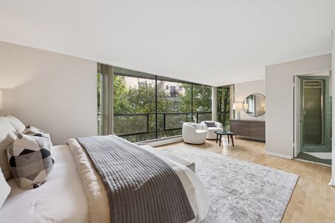 Tiny photo for 524 W Barry Avenue, Chicago, IL 60657 (MLS # 12491352)