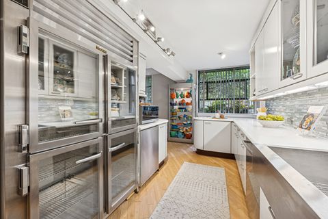 Tiny photo for 524 W Barry Avenue, Chicago, IL 60657 (MLS # 12491352)