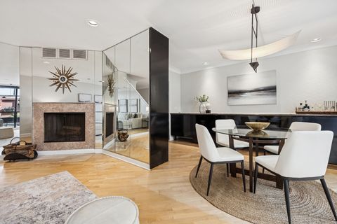 Tiny photo for 524 W Barry Avenue, Chicago, IL 60657 (MLS # 12491352)