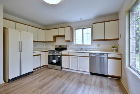 Tiny photo for 884 Pas Court #101, Naperville, IL 60563 (MLS # 12793359)