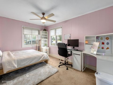 Tiny photo for 5549 Laurel Avenue, La Grange Highlands, IL 60525 (MLS # 12570937)