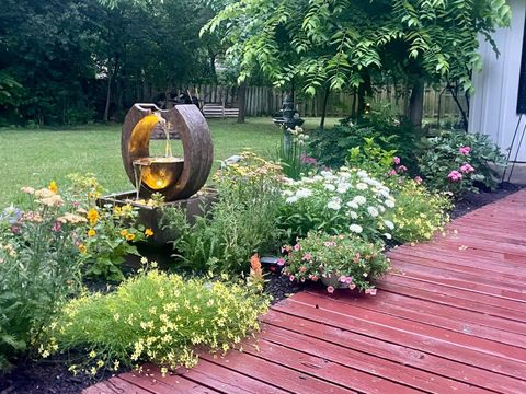 Tiny photo for 5549 Laurel Avenue, La Grange Highlands, IL 60525 (MLS # 12570937)