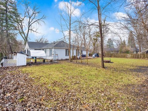 Tiny photo for 5549 Laurel Avenue, La Grange Highlands, IL 60525 (MLS # 12570937)