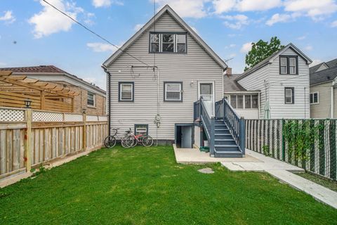 Tiny photo for 3024 East Avenue, Berwyn, IL 60402 (MLS # 12477478)