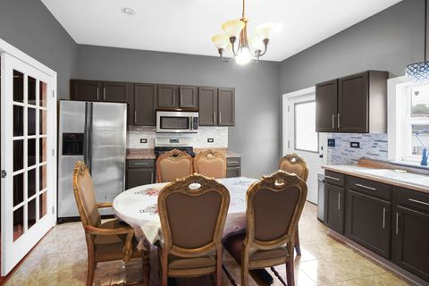 Tiny photo for 3024 East Avenue, Berwyn, IL 60402 (MLS # 12477478)