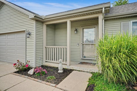 Tiny photo for 609 N Glover Court, St. Joseph, IL 61873 (MLS # 12692107)