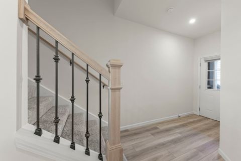 Tiny photo for 2267 Ryegrass Lane, Bolingbrook, IL 60490 (MLS # 12605986)