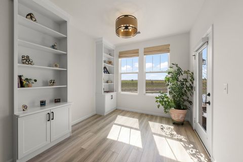 Tiny photo for 2267 Ryegrass Lane, Bolingbrook, IL 60490 (MLS # 12605986)