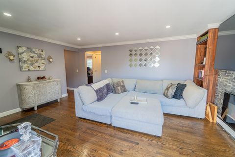 Tiny photo for 6841 N Northwest Highway #3C, Chicago, IL 60631 (MLS # 12489702)