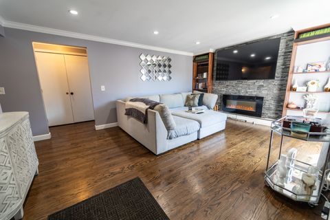 Tiny photo for 6841 N Northwest Highway #3C, Chicago, IL 60631 (MLS # 12489702)