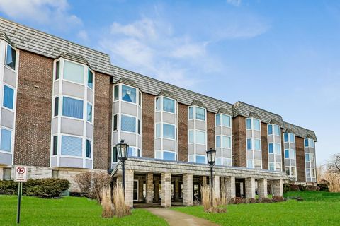 500 Thames Parkway 1C Park Ridge IL 60068