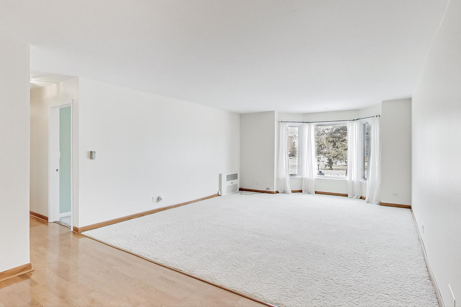 500 Thames Parkway 1C