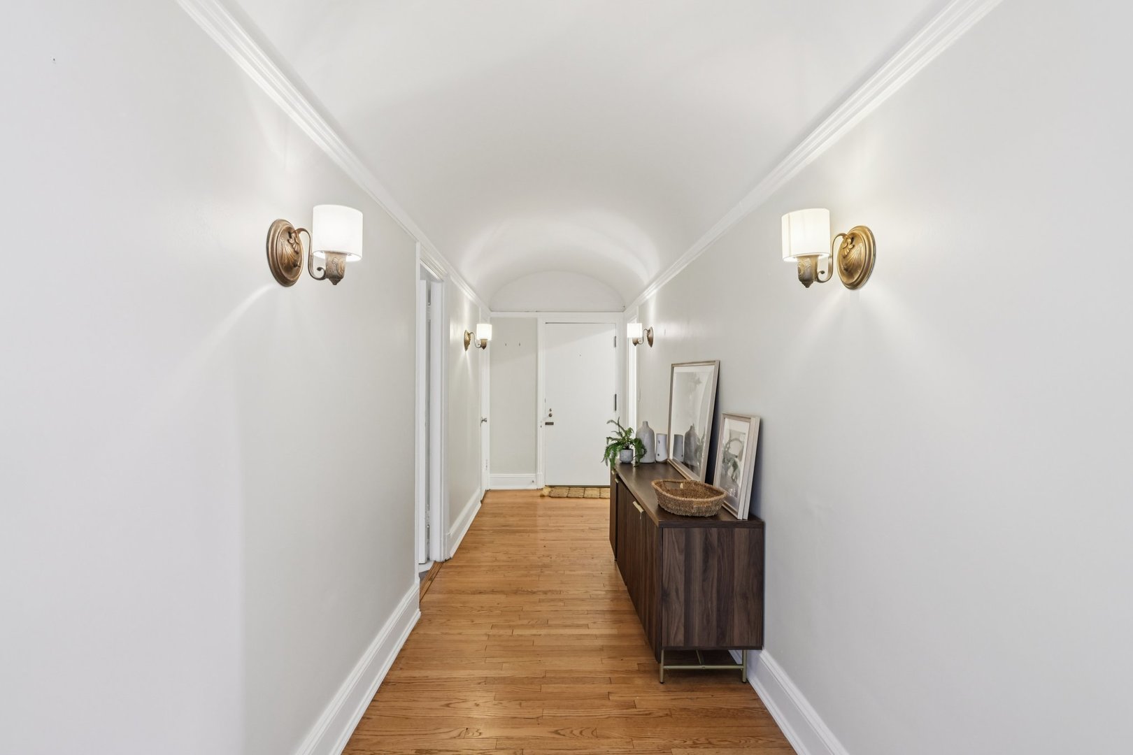 7321 S South Shore Drive 8D